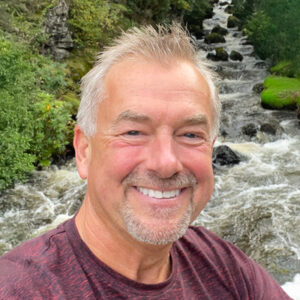 ES2026-Lloyd-Roden-400x400px-RGB